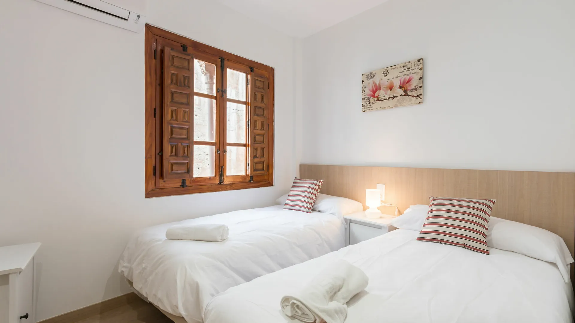 Apartamentos Puerta Nueva Granada